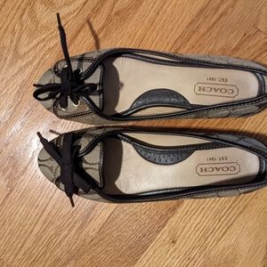 Coach Jayne Flats Beige size 6